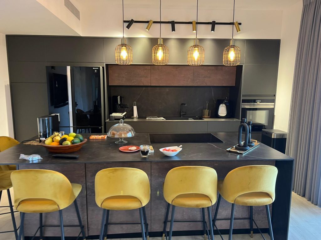 WhatsApp Image 2024-09-10 at 05.23.43 (1)