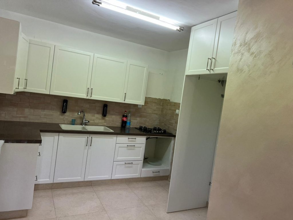 WhatsApp Image 2024-09-10 at 05.23.44 (2)